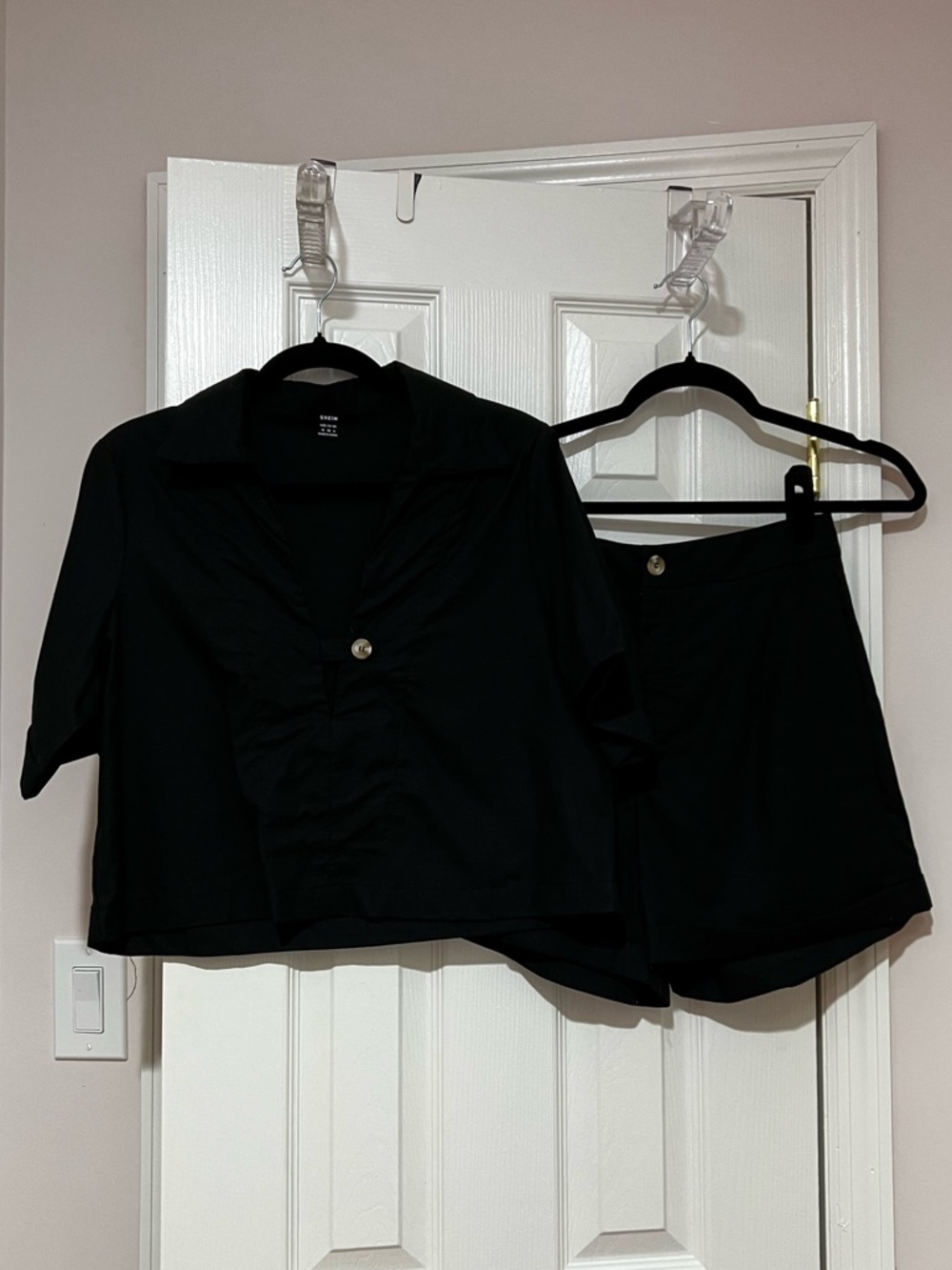 SHEIN Black Cropped Button-Front Top & High-Waist Shorts Set